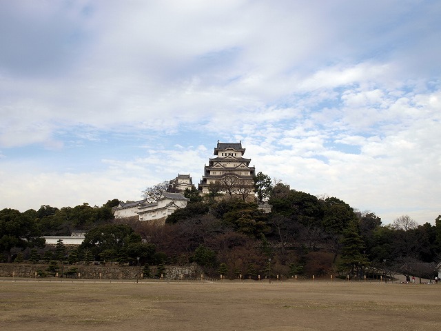 HIMEJI_VIEW_SANNOMARU.JPG - 79,577BYTES